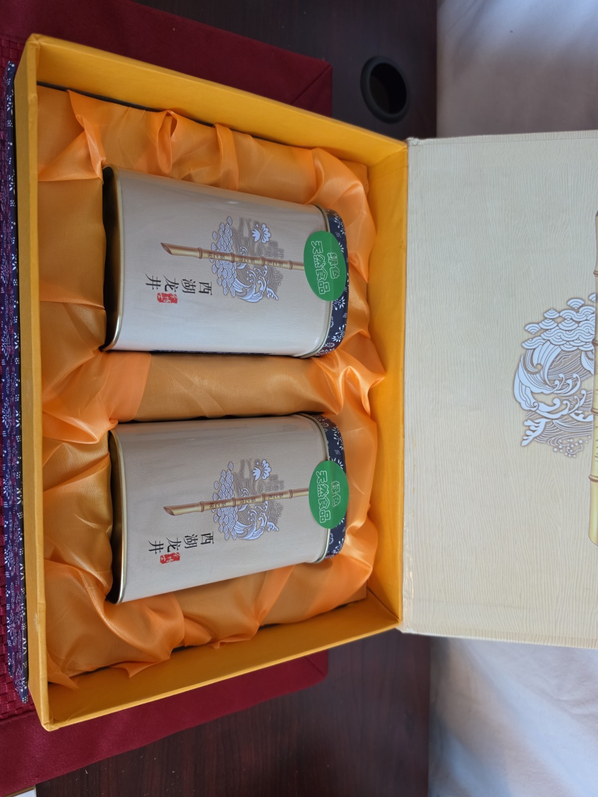 Chinese Hangzhou West Lake Longjing Green Tea 2-Tin Canister (100g) Gift Box Set
