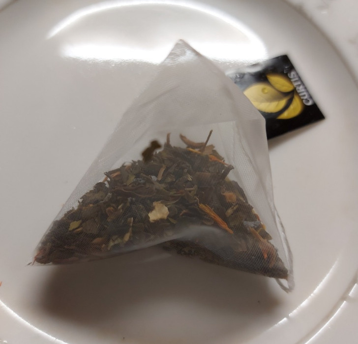 Curtis Cold Green Tea STRAWBERRY MINT 12Pyramid RF NO GMO Russia 100%Natural ЧАЙ