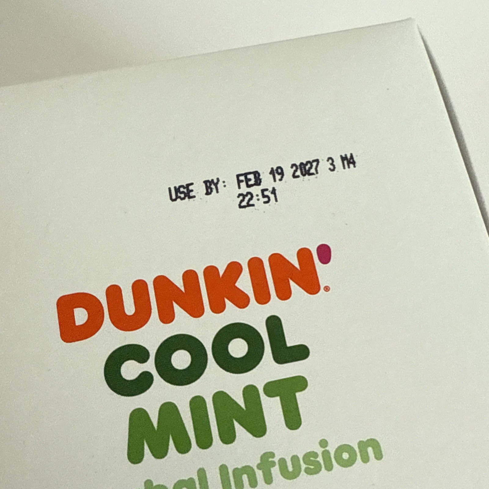 Dunkin Donuts Cool Mint Herbal Infusion Tea 15 Tea bags Fresh Sealed Box Exp2027