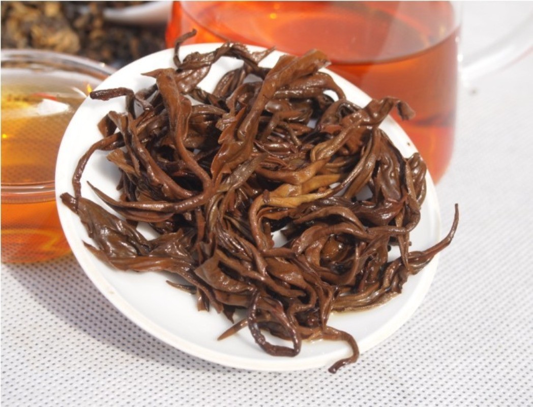 500g 2025 Yunnan Dian Hong Tea One Bud One Leaf Honey Yun Golden Snail Black Tea
