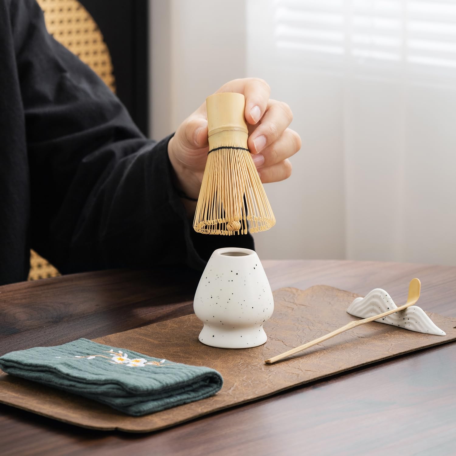 7 PCS Japanese Matcha Tea Set with Bowl Whisk Holder Strainer Gift Box