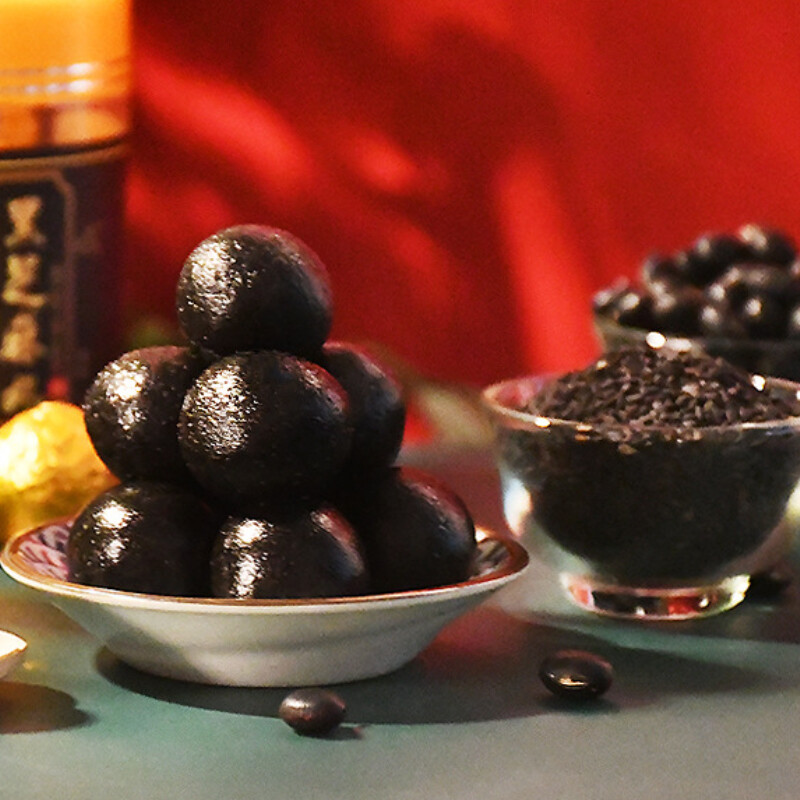 Superior Black Sesame Balls Chinese Casual Snack Health Herbal Pills Heizhima