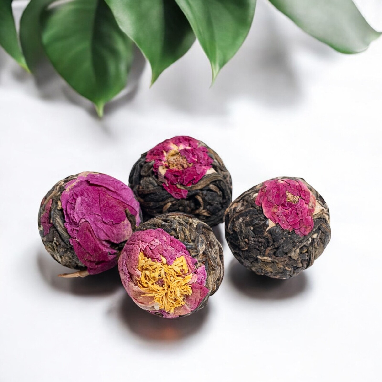 Golden Sip Chinese Green Tea Flower Blooming Blossom Ball Organic 15 balls