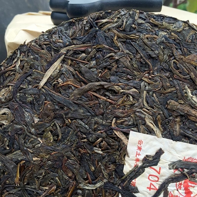 2018 Tulin Phoenix 704 Yunnan Pu-erh Tea Raw Pu’er Tea Xiang Bing Puer 357g