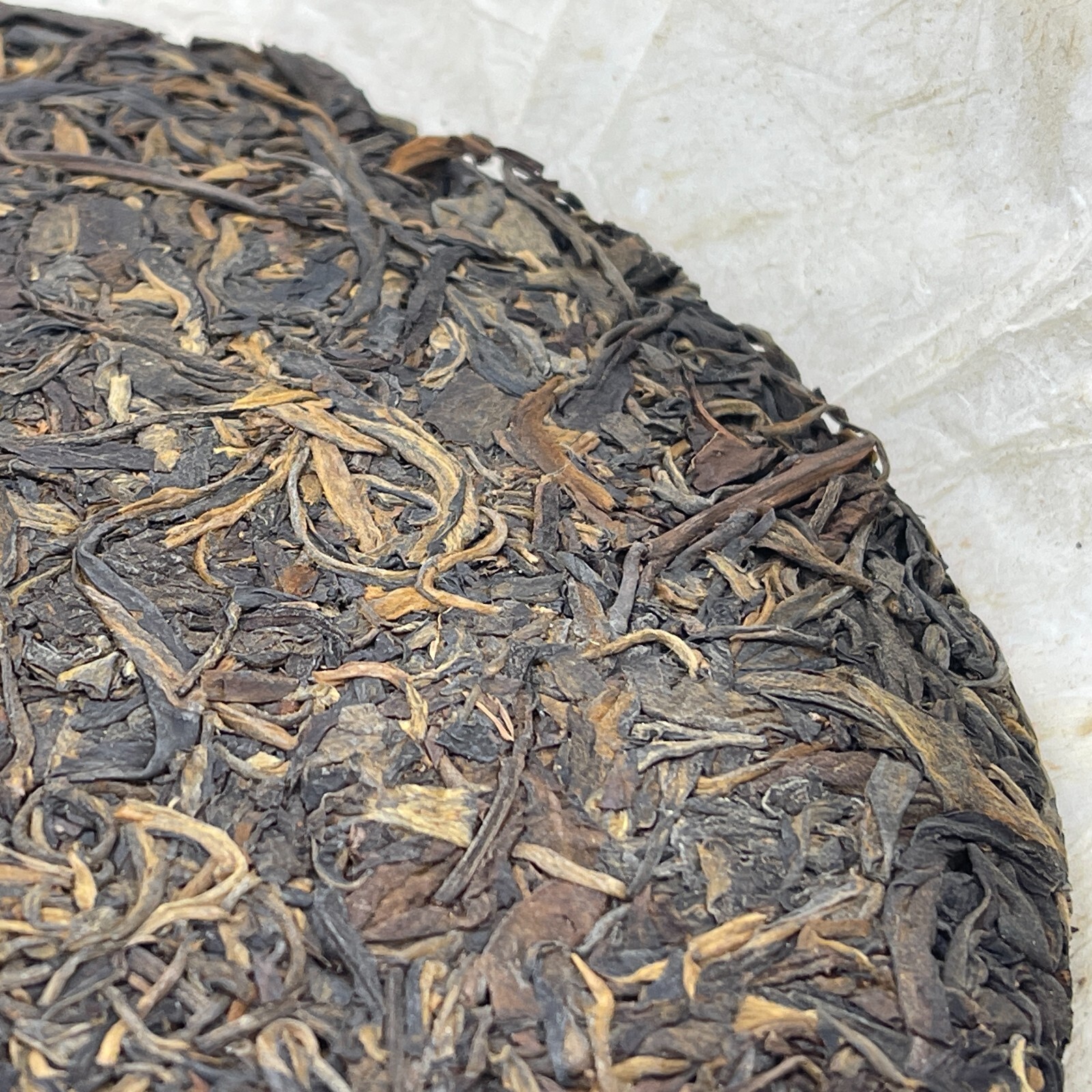 Pu-erh tea,1998,Hong Kong customization,勐海茶廠港訂,大葉,傣青8582,357g,Raw