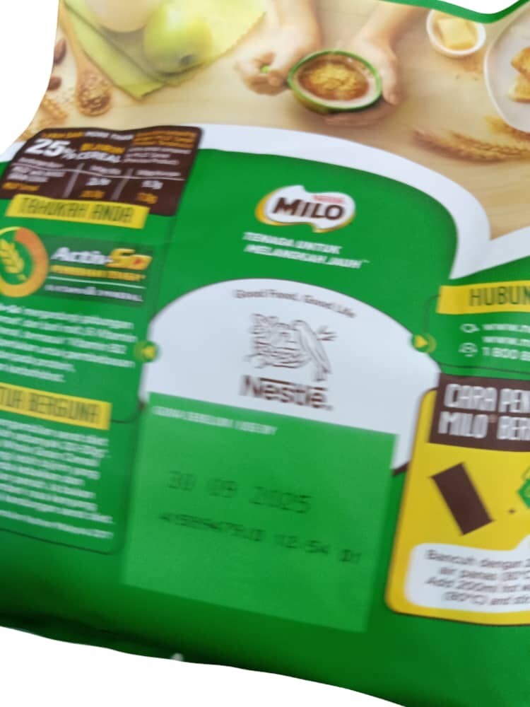 NESTLE MILO with whole grain cereal ( 360 grams )