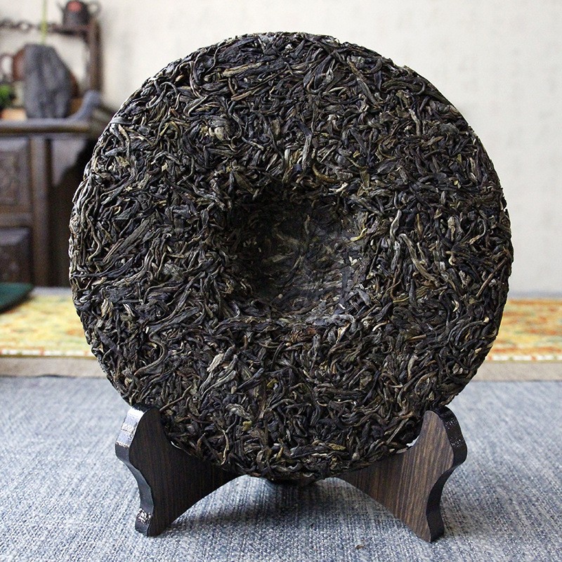 357g Yunnan Ancient Tree 2022 Iceland Pu’er Tea Raw Tea Cake Qizi Cake Tea