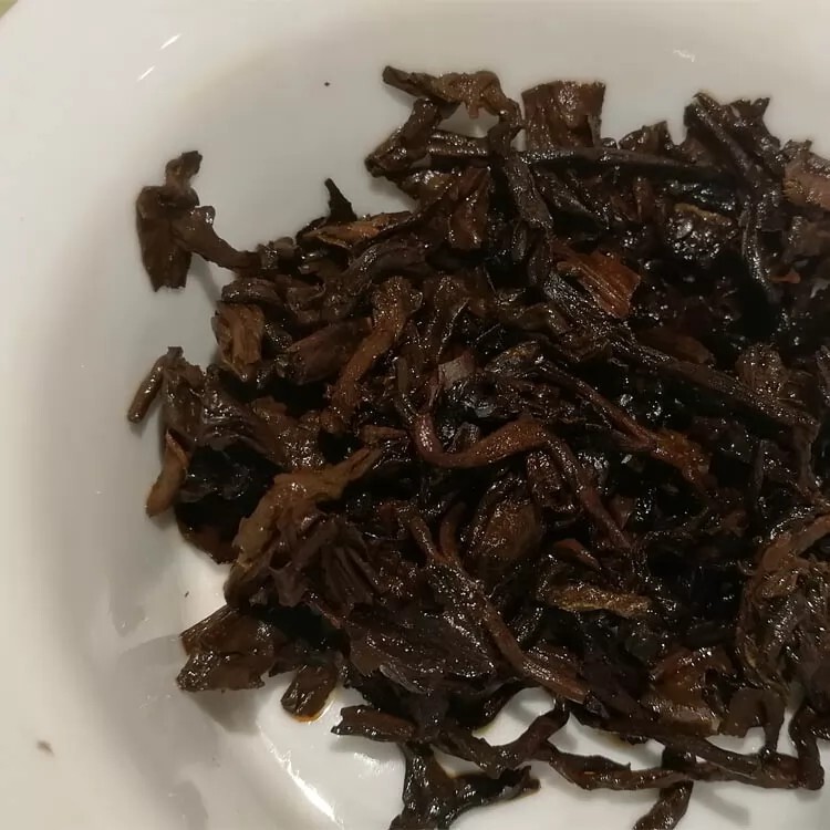 2018y YunNan Organic Pu-erh Tea Puer Tea Ripe Tea in 357g Compressed Tea Cake