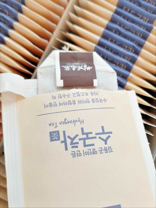 Ssanggye Hydrangea Tea 100ct Naturally Sweet Sugar-Free Korean Herbal Tea Bags
