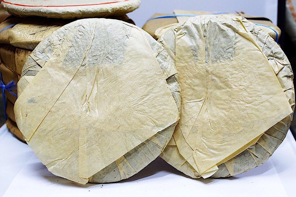 1995 Song Pin Hao Factory Sheng (Raw) Pu-erh Red Label 375g