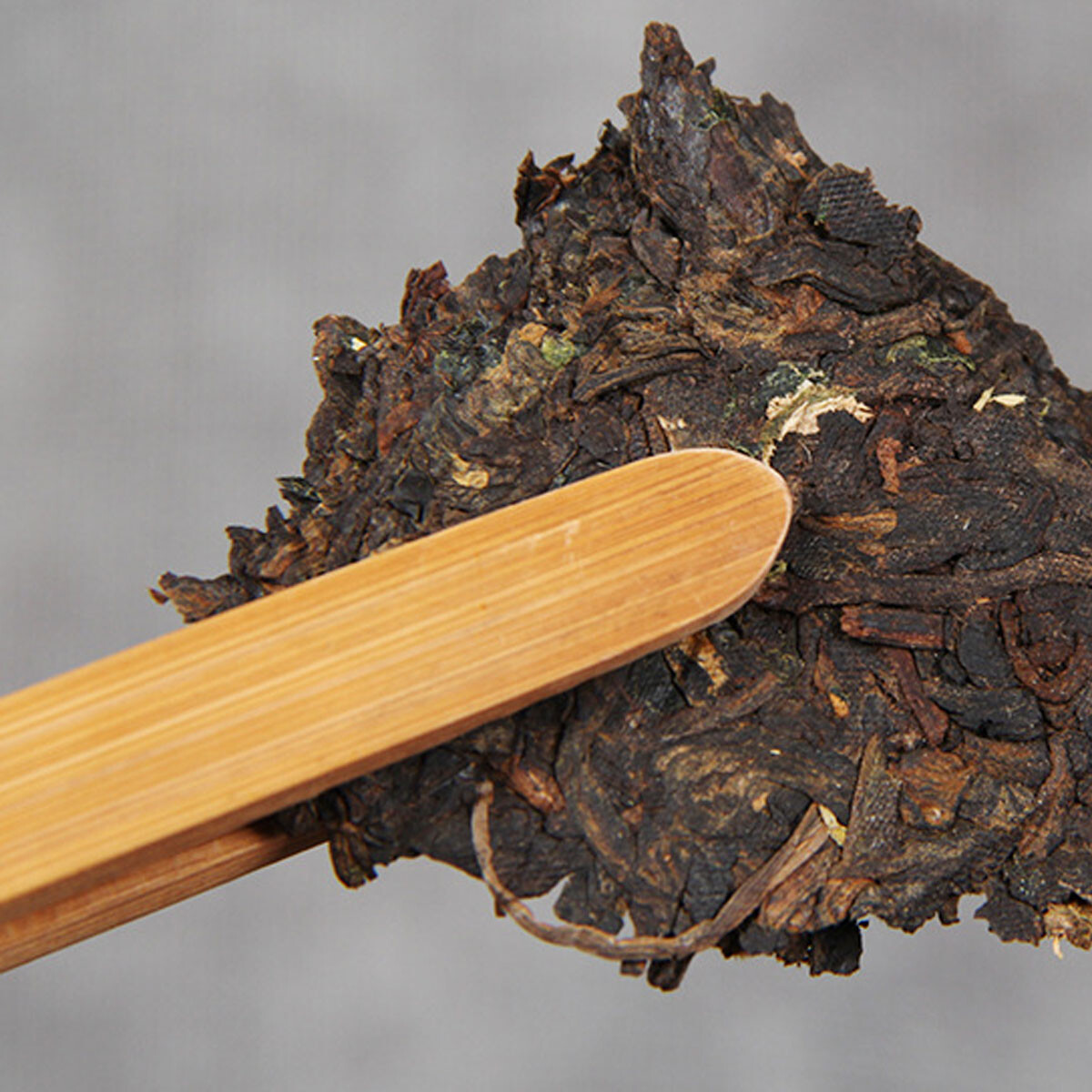 Ripe Pu-erh Tea Glutinous Rice Fragrant Yunnan Natural Premium 357g Cake