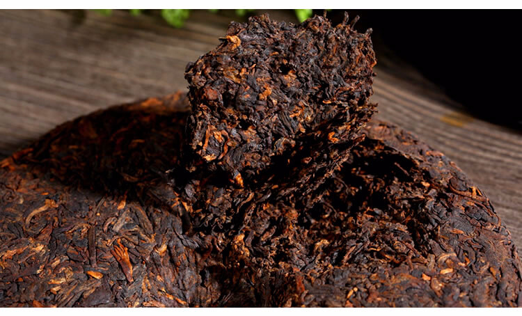 2009 Heaven Earth Menghai Royal Golden Buds Ripe Pu-erh Old Arbor King Tea 357g