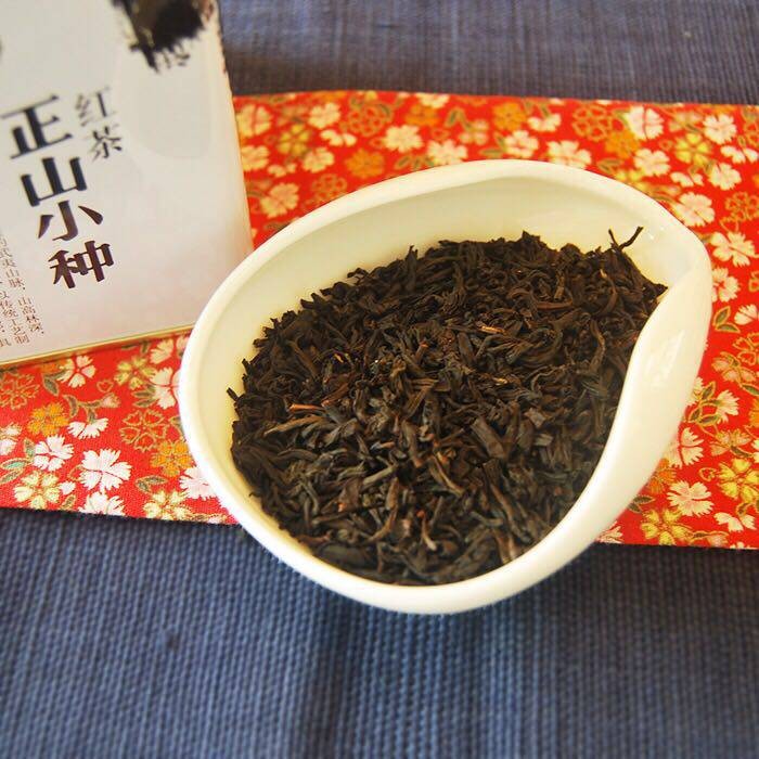 Smoky Lapsang Souchong Smoked Black Tea Smoked Zheng Shan Xiao Zhong 200g Tin