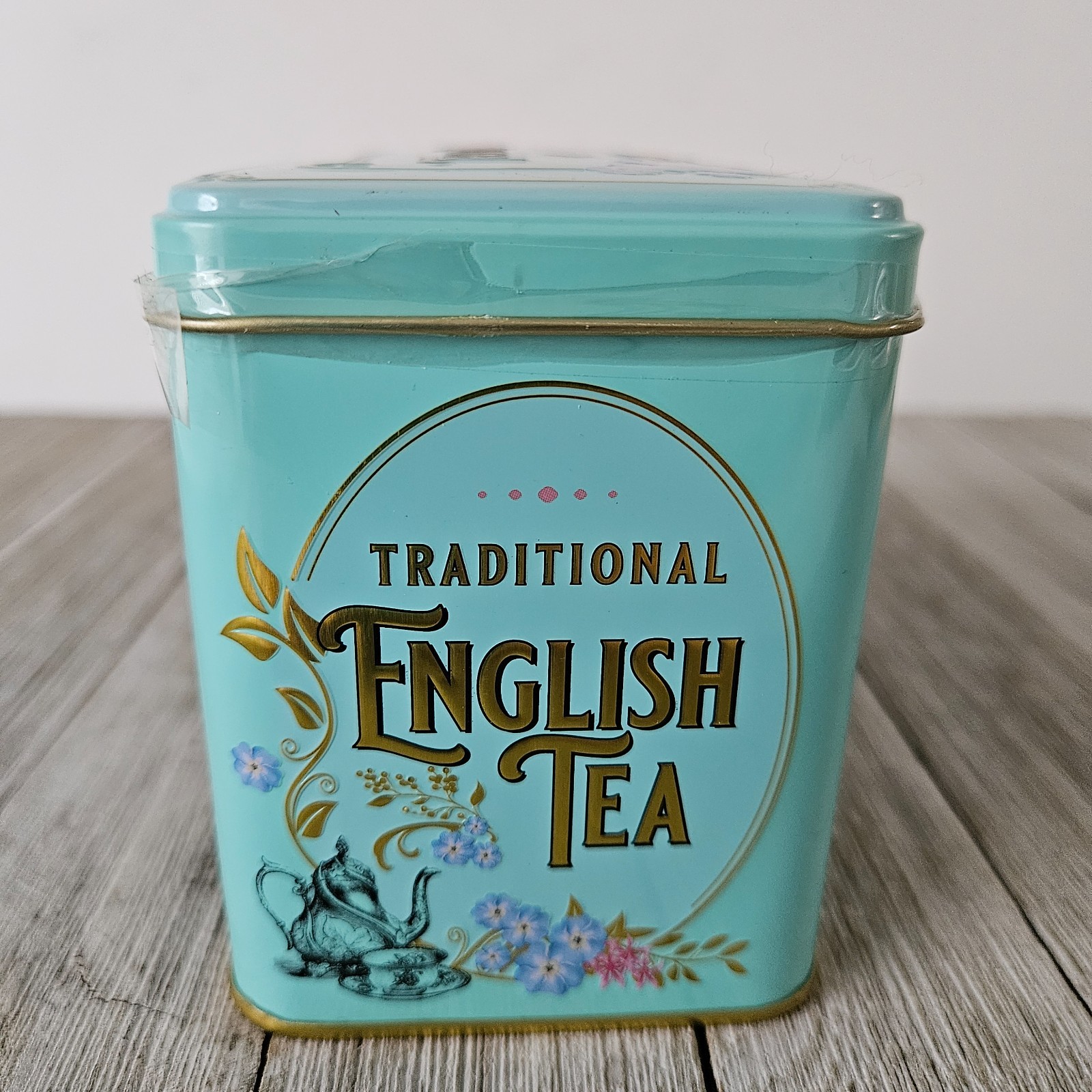 Traditional English Tea Fine Breakfast Tea Vintage Victorian 40 Teabags 2.8 Ounc