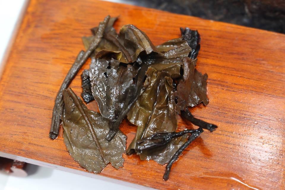 1980’s Longzhu Pu-erh Sheng (Raw) Zuncha Brick 220g