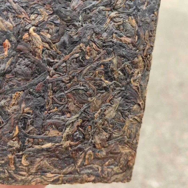 350g Yunnan Ancient Tree 1999 Lao Banzhang Chen Nian Pu’er Tea Raw Tea Bricks