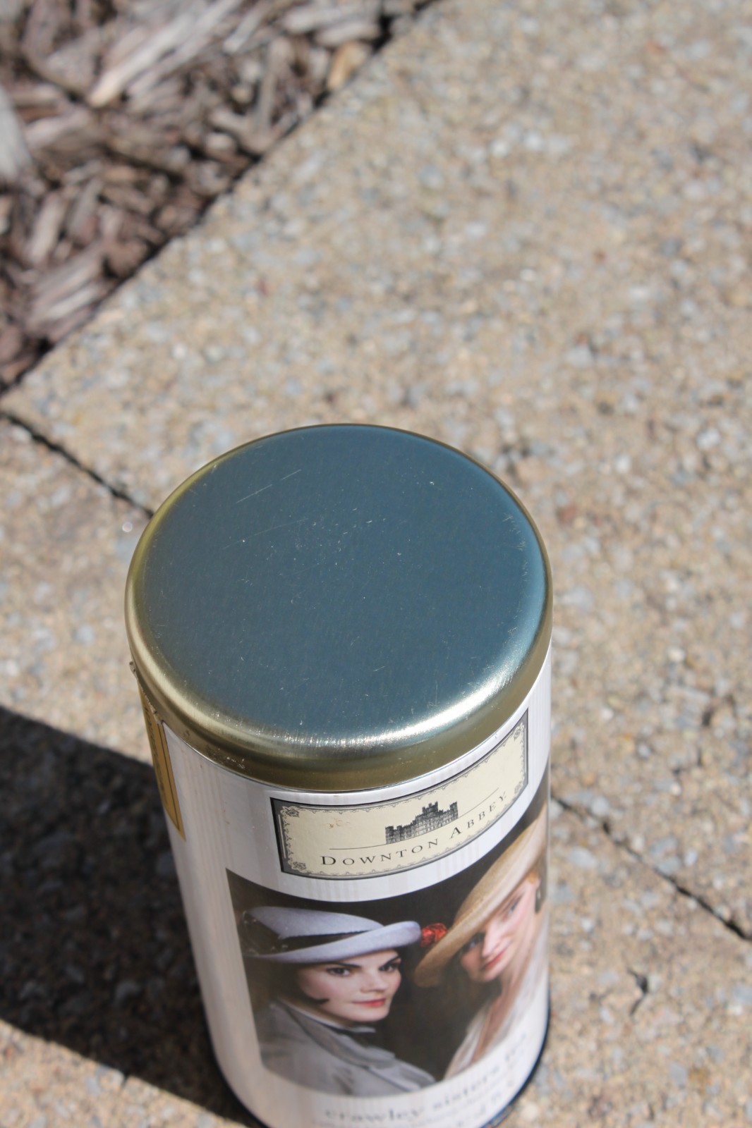 Downton Abbey Crawley Sisters Tea Canister opened