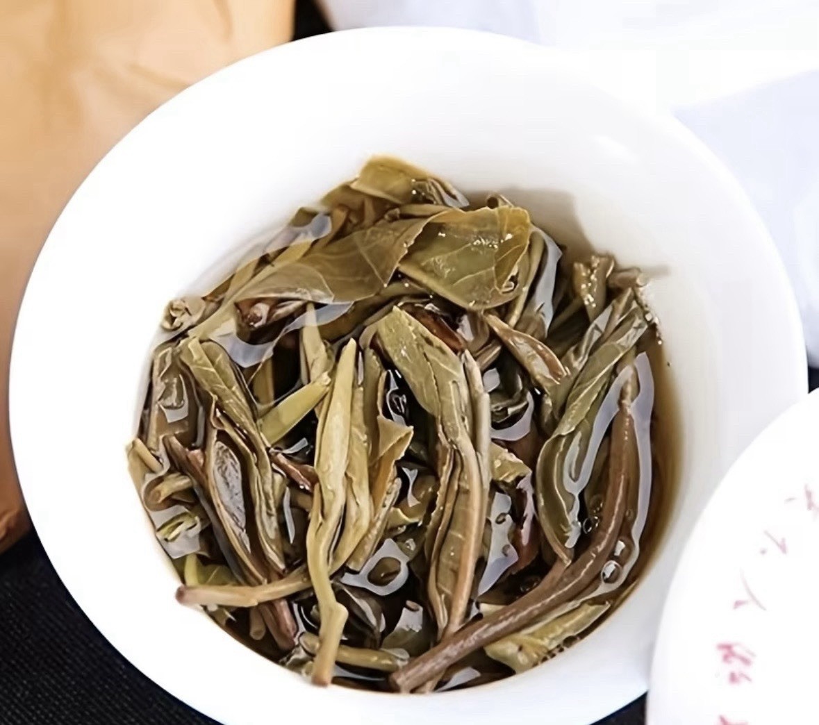 Lao Tong Zhi Pu-erh Compressed Tea Cake 400g 1 Pack Chinese Tea & Infusion