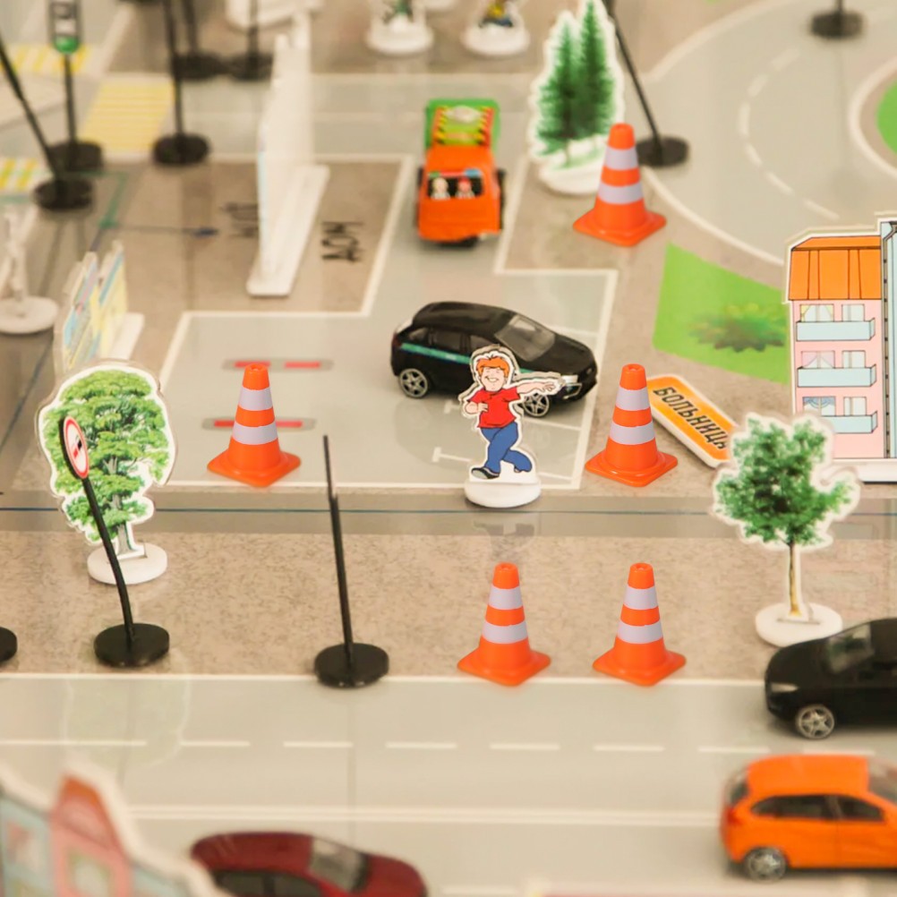 7Pcs DIY Traffic Sign Road Cones Toys for Kids Imaginative Play