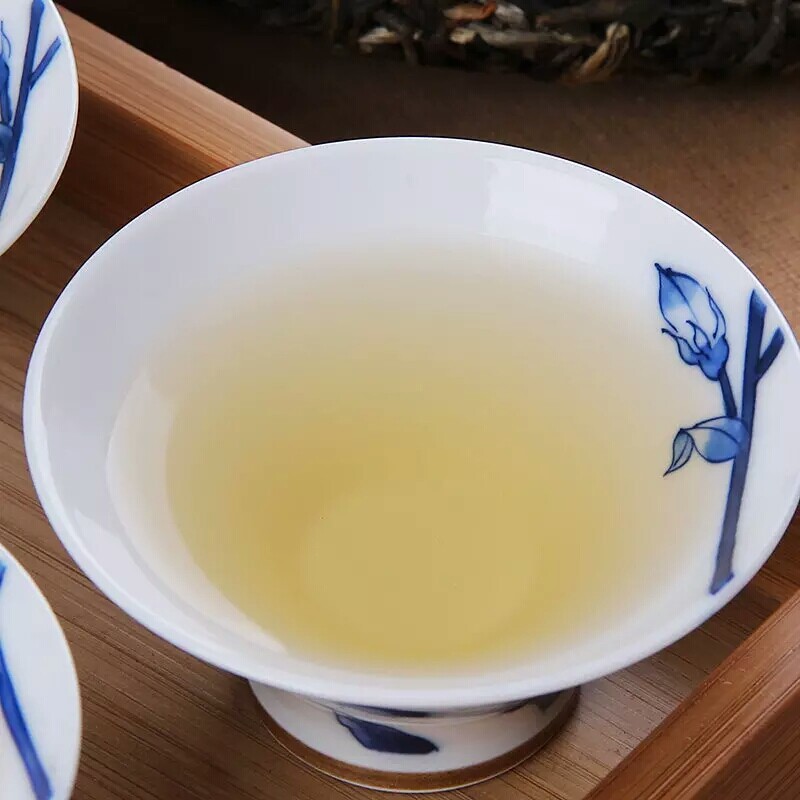 2016 Yr HAIWAN Old Comrade Classic 9948 Pu-erh Tea Cake 357g Raw Puerh Tea Pu Er