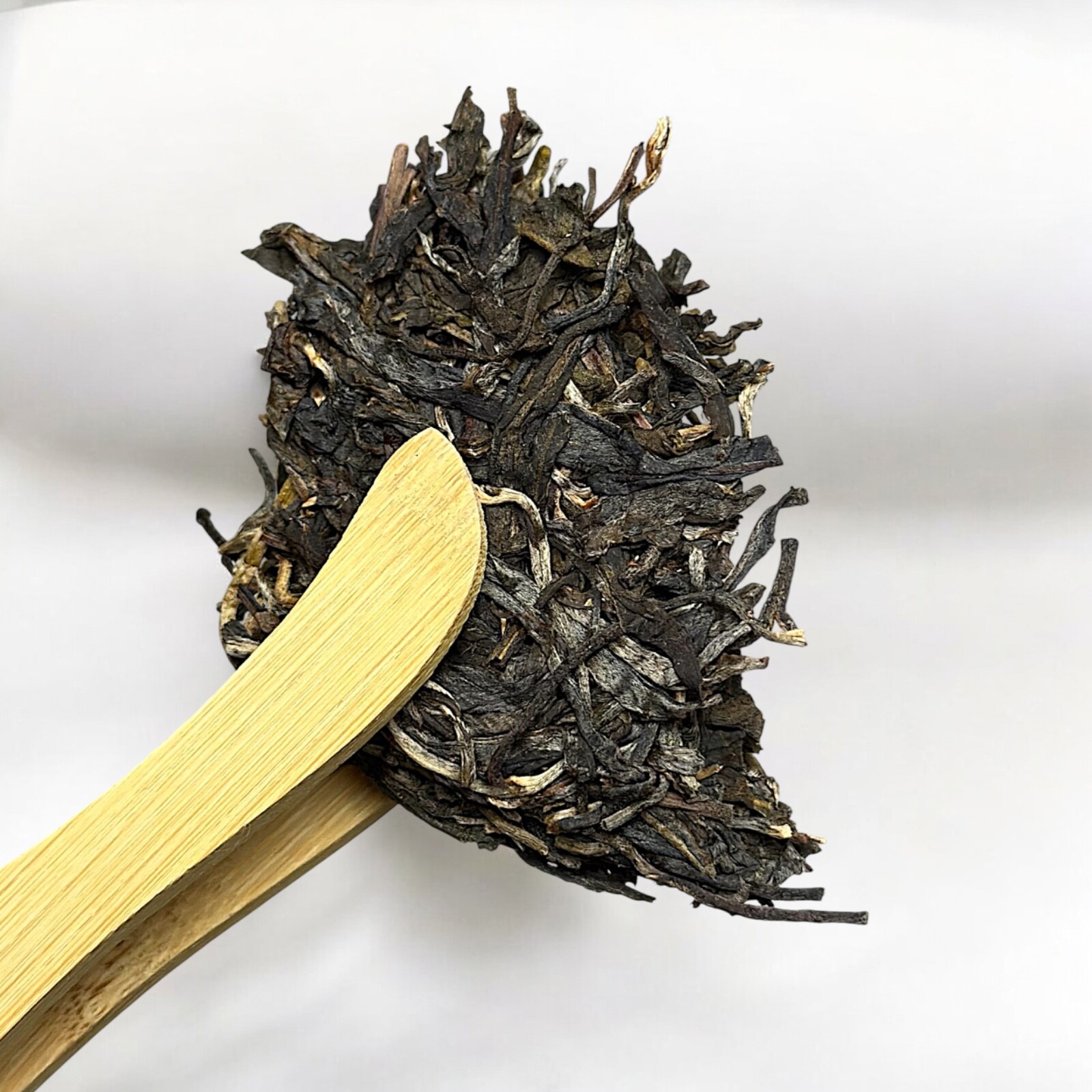 Golden Sip 2019 Shen Puer Raw Puer Tea Unfermented Tea Cake Ancient Tree 357g