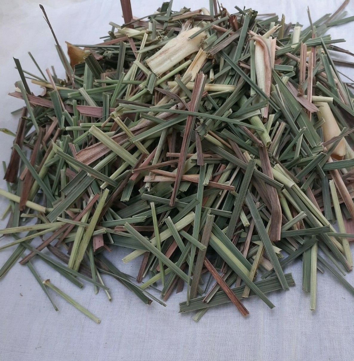 Ceylon Natural Dried Lemongrass Leaves for Herbal Tea Cetronella Cymbogon 100g