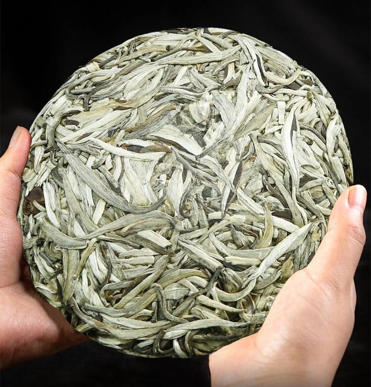300g FuDing White Tea Cake Silver Needle Bai Hao Yin Zhe Beeng tea