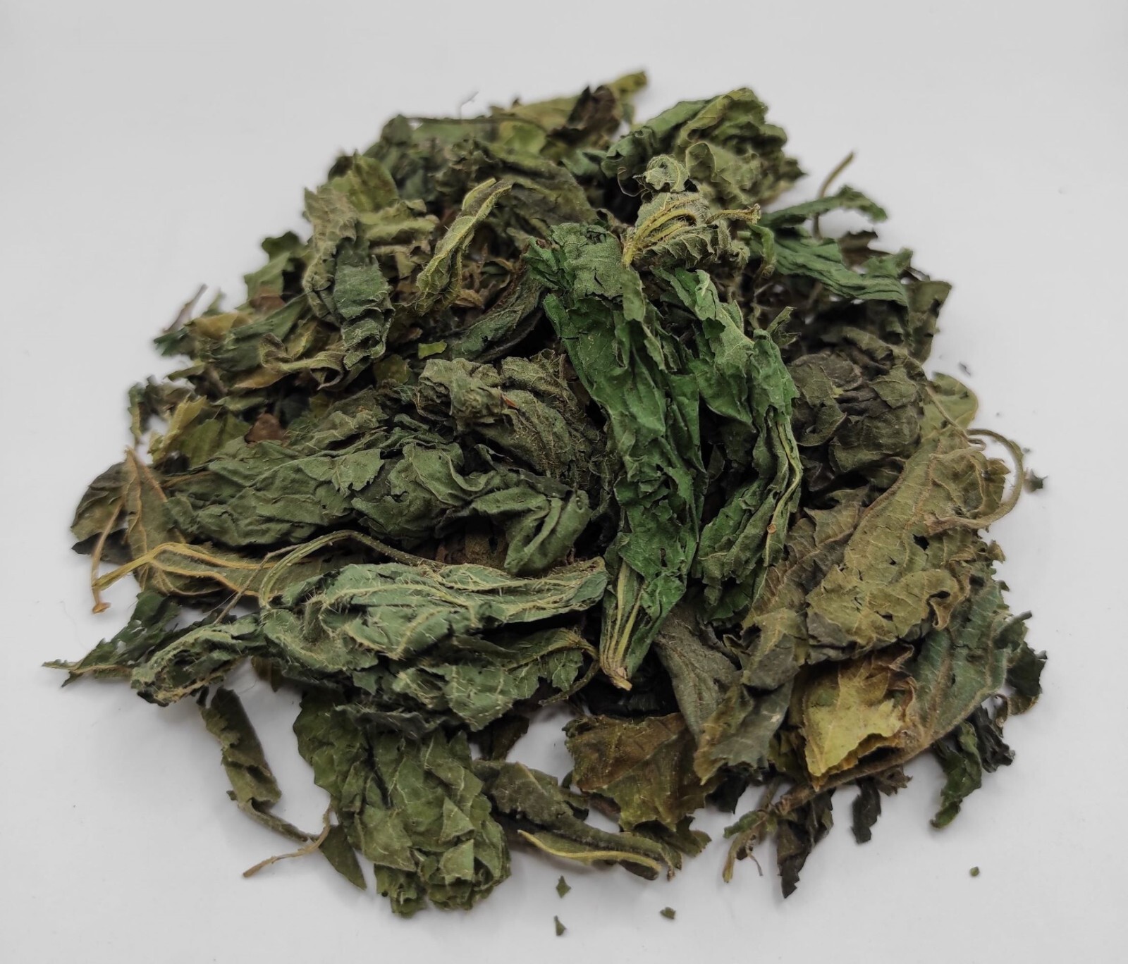 Wild Dried Nettle Whole Leaves 85g – 1,95Kg Harvest June 2024