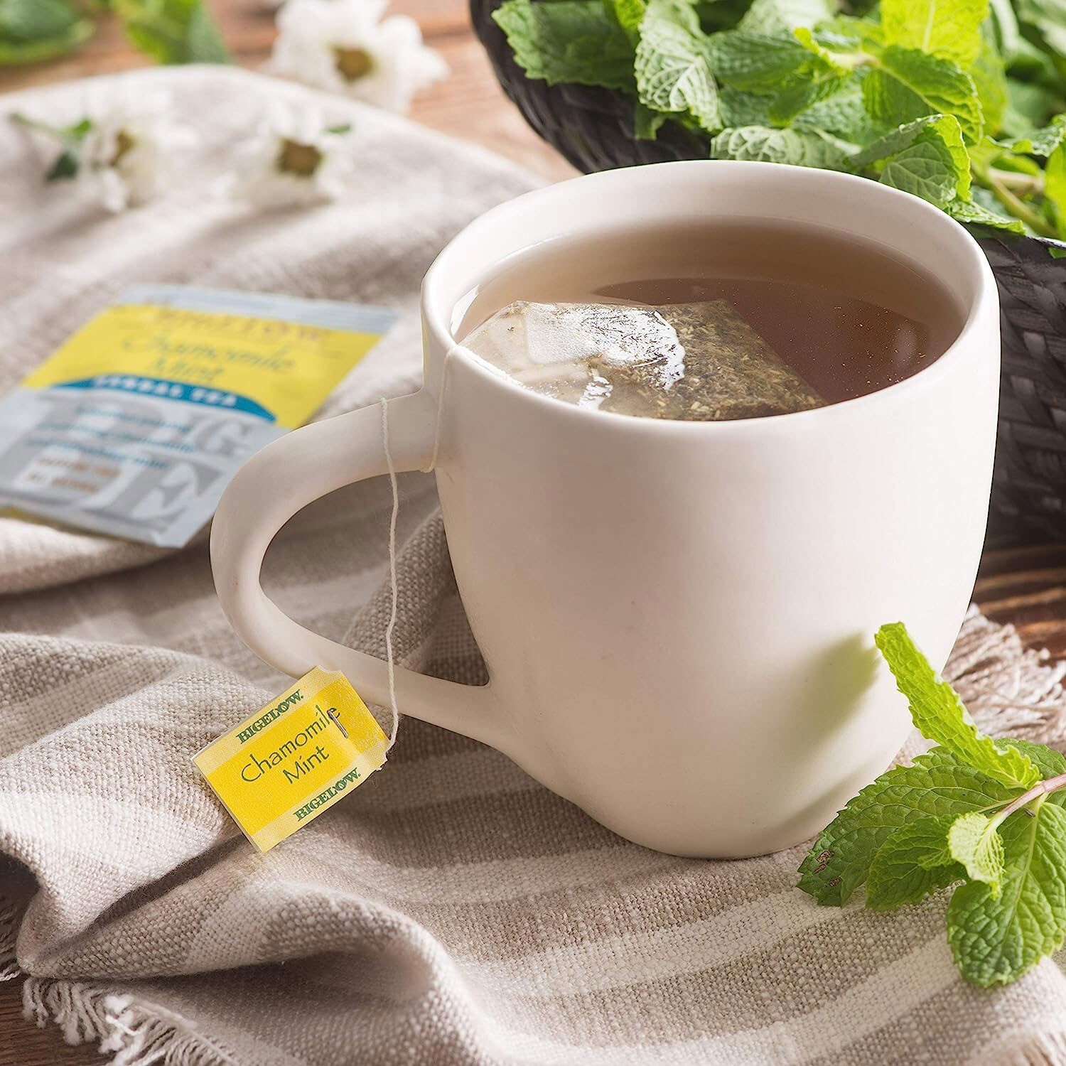 Bigelow Chamomile Mint Herbal Tea – 20 bags