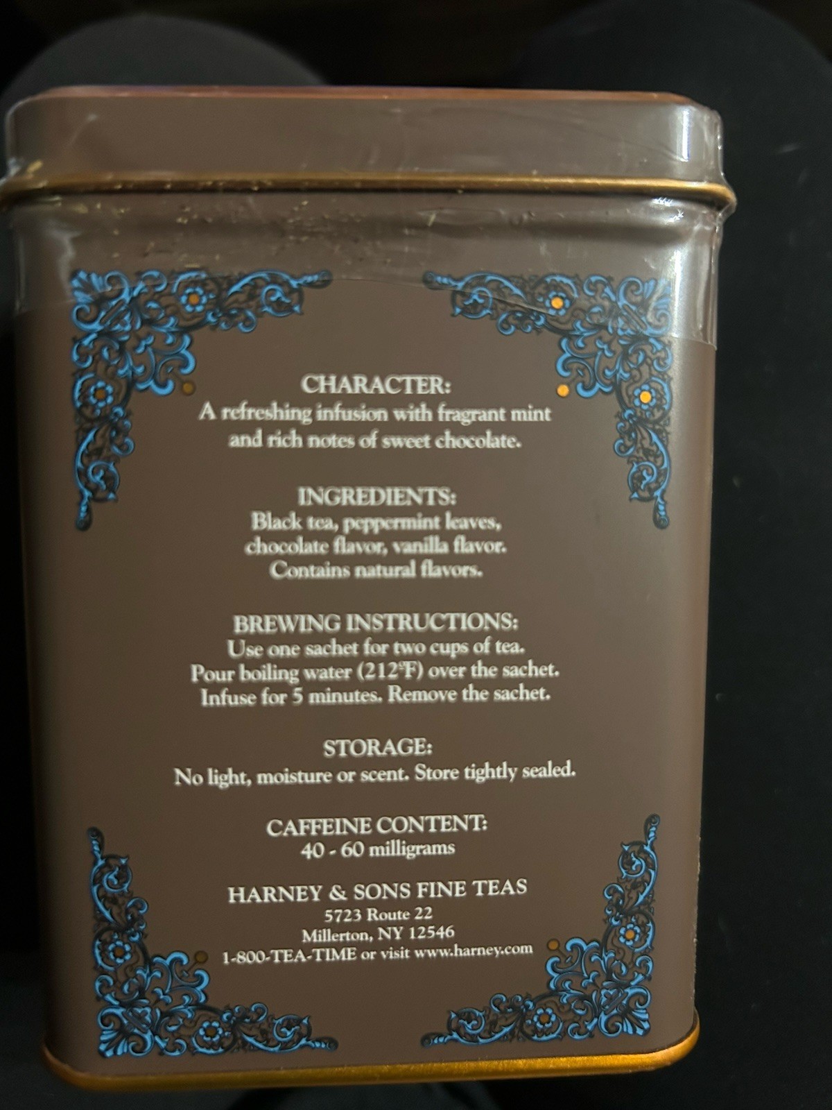 Harney & Sons Chocolate Mint Flavored Black Tea – 20 Sachets Per Tin