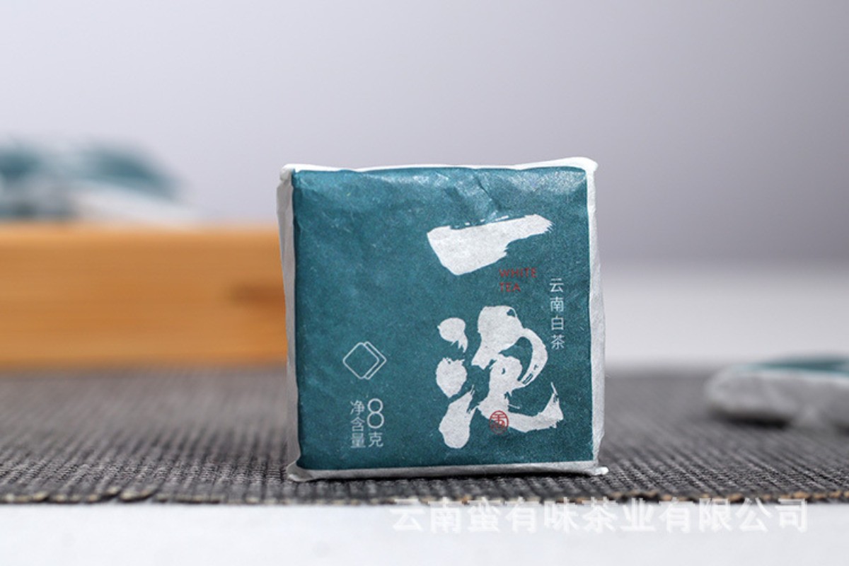 500g Yunnan High Mountain Old Tree Silver Needle White Tea Small Square Pieces